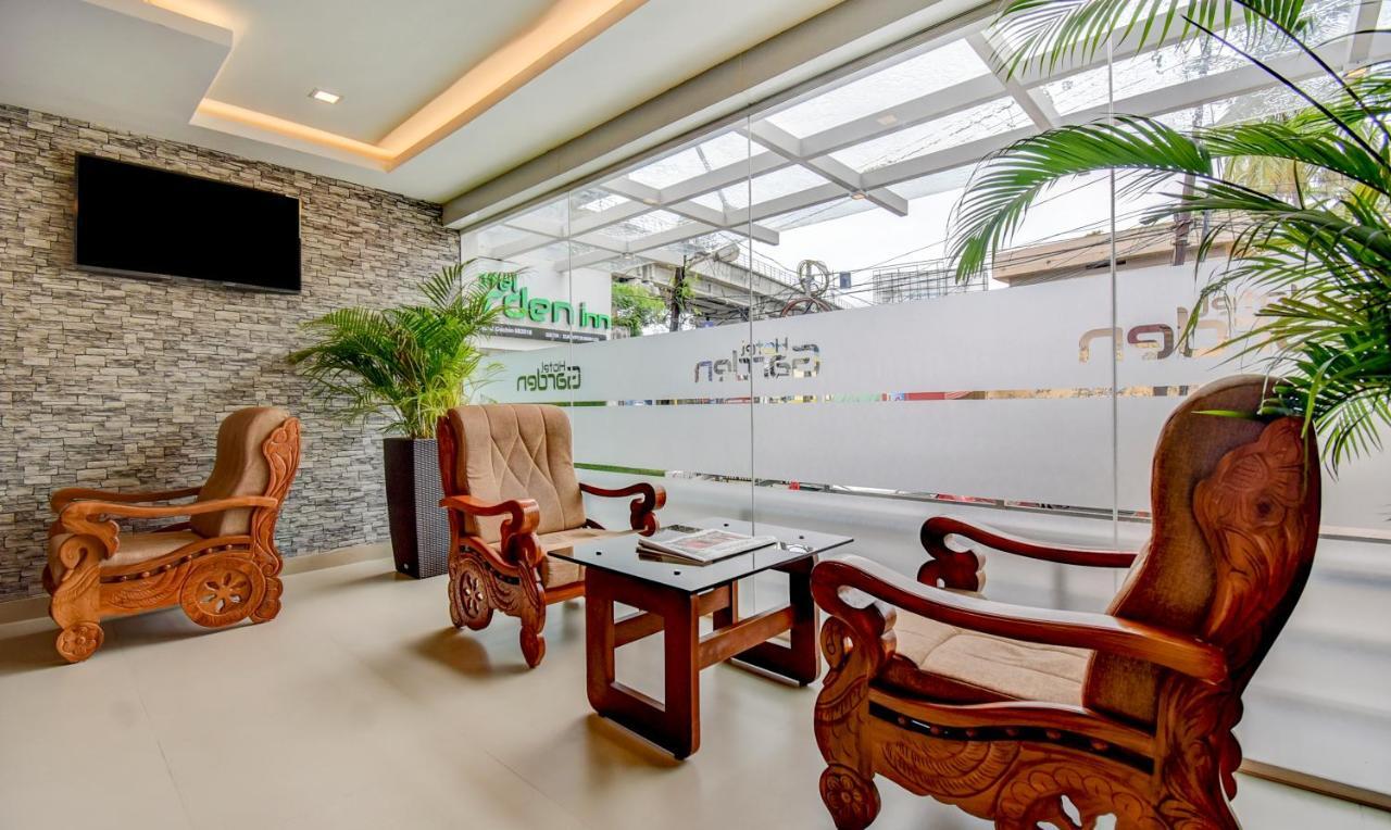 Hotel Garden Inn Kochi Esterno foto
